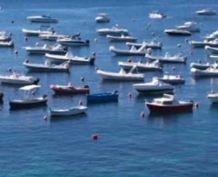 アパート B&B Capomulini