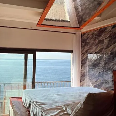 B&B Capomulini アパート カーポ・ムリーニ