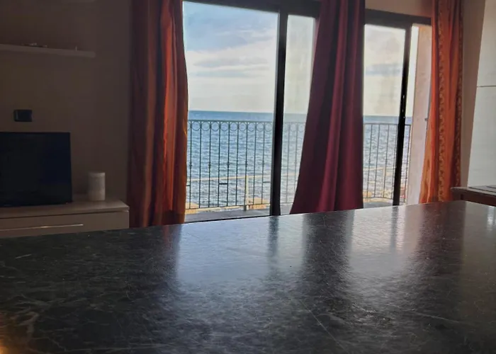 B&B Capomulini 公寓 *